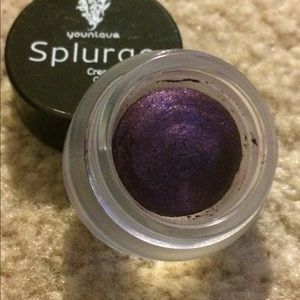 Younique Splurge cream shadow “Majestic”